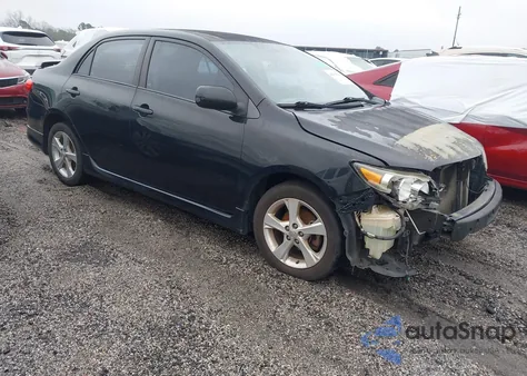 2011 Toyota Corolla S z USA, uszkodzony, nr VIN 2T1BU4EE3BC728039